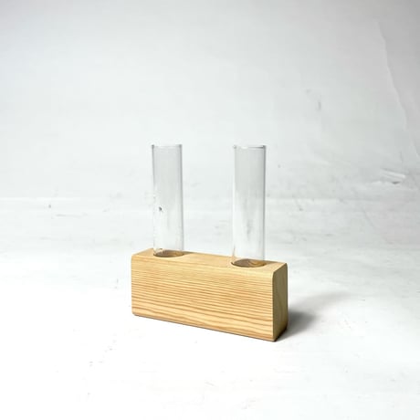 USED WOODEN STAND GLASS FLOWER VASE