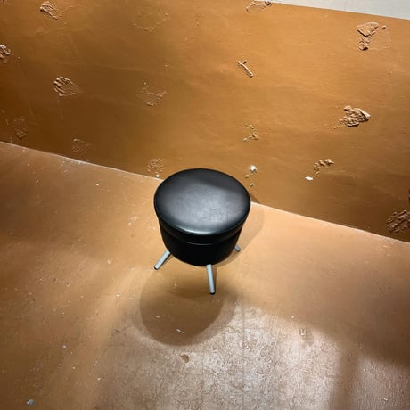 JAPAN USED PVC SEAT STOOL