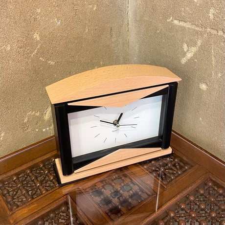USED WOODEN TABLE CLOCK