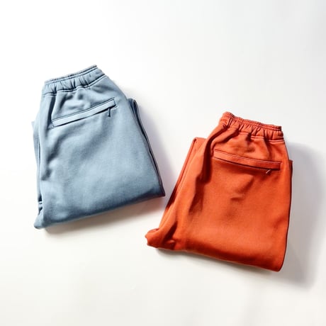 COMFORTABLE REASON "Brushed Back Track Pants"