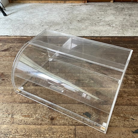 USED TRANSPARENT ACRYLIC CASE