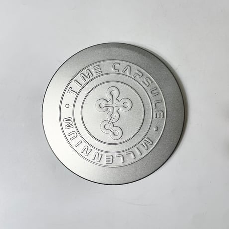 USED ”ZIZI” TIME CAPSULE