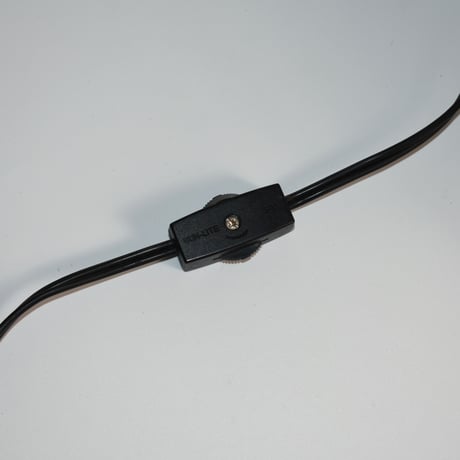 USED IRON TABLE LAMP