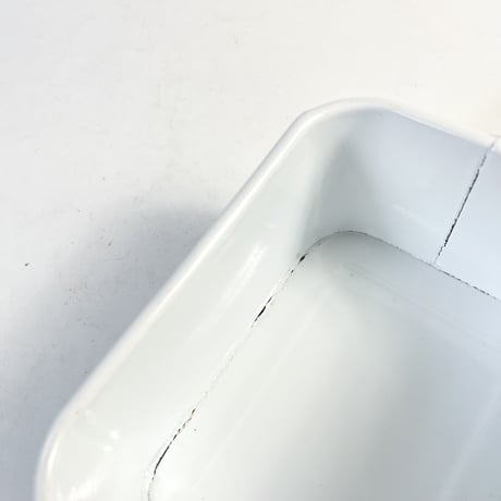 USED METAL COOKEI CASE