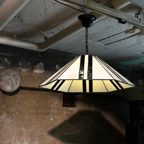 USED HANDMADE STAINED GLASS SHADE PENDANT LAMP