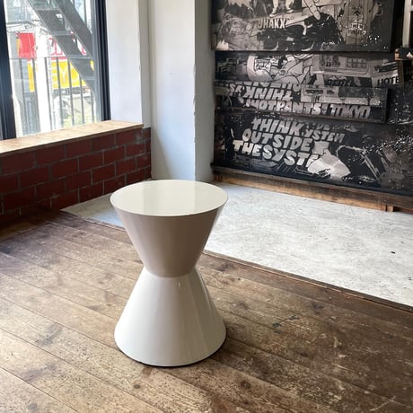 USED WOODEN SIDE TABLE