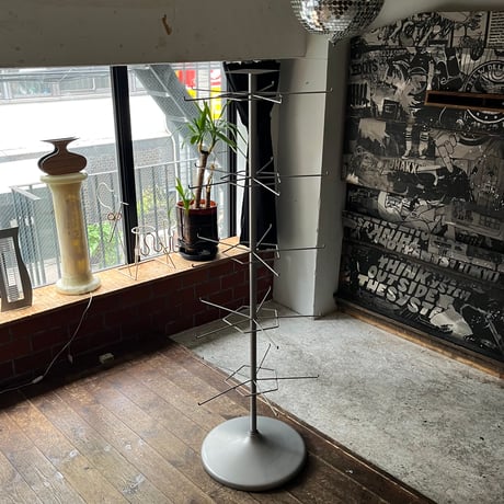 USED STEEL POLE HANGER RACK