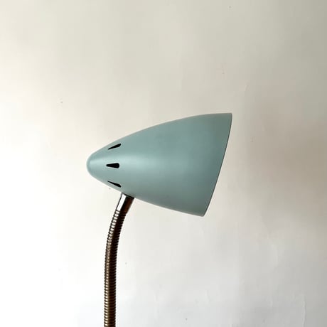 JAPAN USED METAL SHADE TABLE LAMP