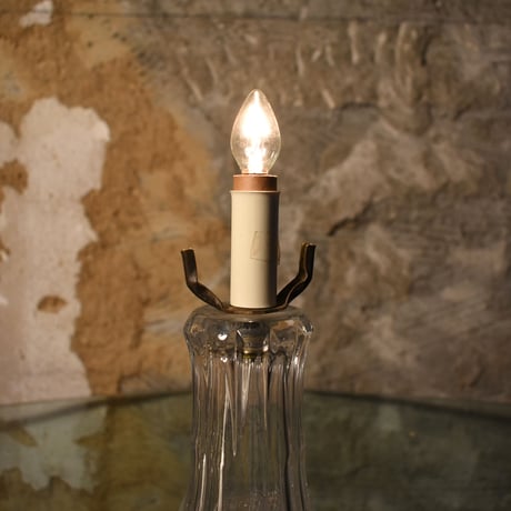 GLASS TABLE LAMP