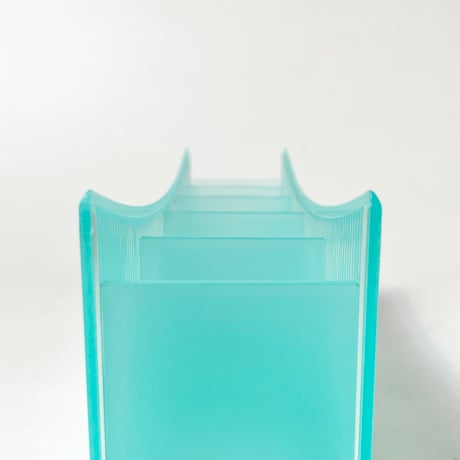 USED "KOKUYO" ACRYLC PEN STAND