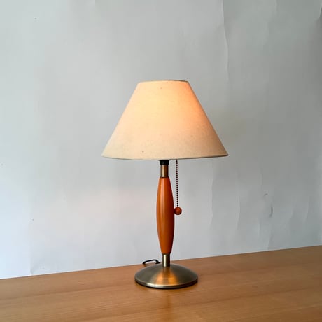 JAPAN USED WOODEN & METAL FRAME TABLE LAMP