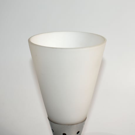 USED GLASS SHADE TABLE LAMP