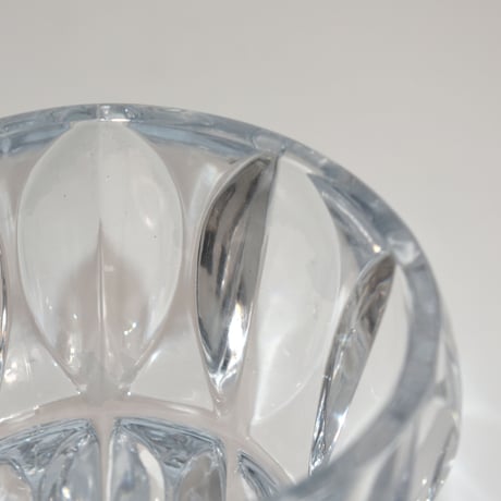 USED TEXTURE GLASS CONTAINER