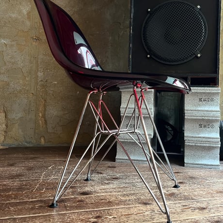 USED STEEL LEG ACRYLIC SEAT CHAIR
