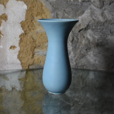 POTTERY FLOWER VASES