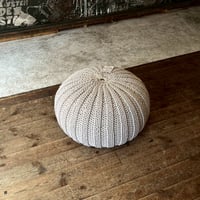 USED COTTON ROUND CUSHION