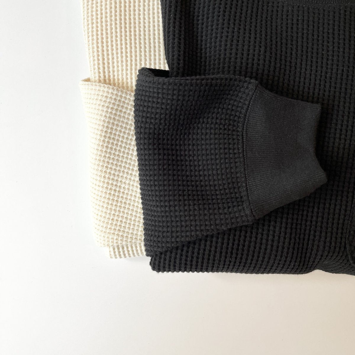 豪華で新しい COMFORTABLE REASON  トップス