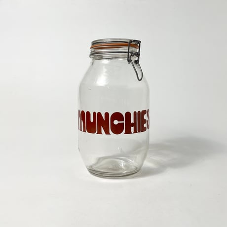 VINTAGE 70s "MUNCHIES" 3LITTER JAR HINGE LID