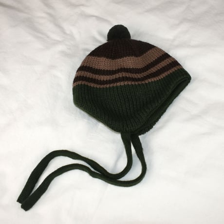 COMFORTABLE REASON "Ear Flap Knit Cap"