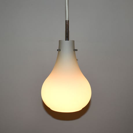 GLASS PENDANT LAMP