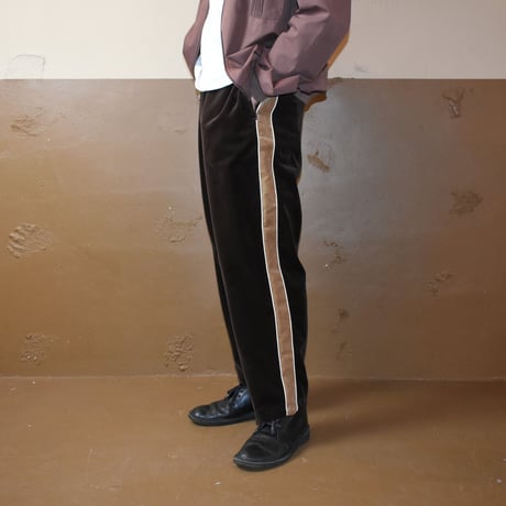 COMFORTABLE REASON "Velvet Trousers"