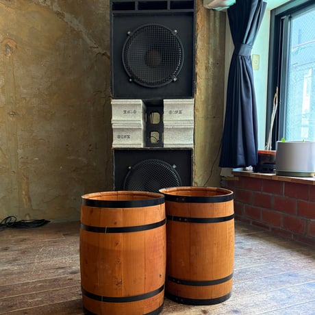 USED WOODEN BARREL