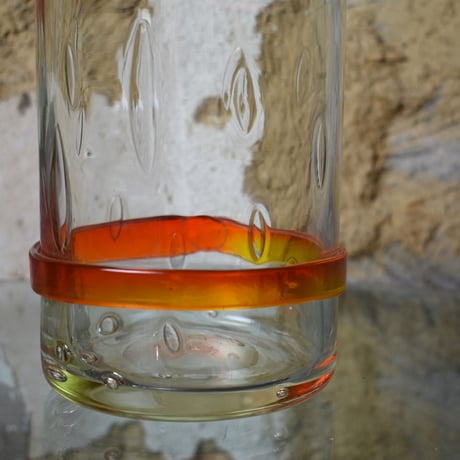 GLASS FLOWER BASE