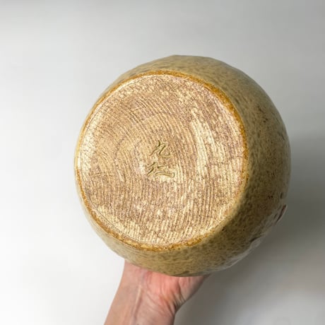 USED CERAMIC VASE