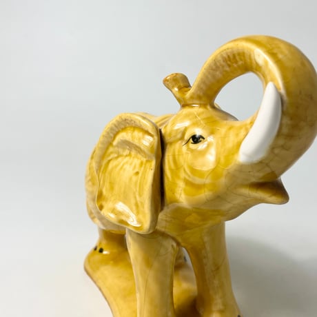 USED CERAMIC ELEPHANT STATUE