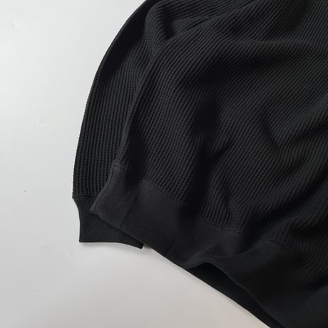 COMFORTABLE REASON "Big Waffle Mock Neck"