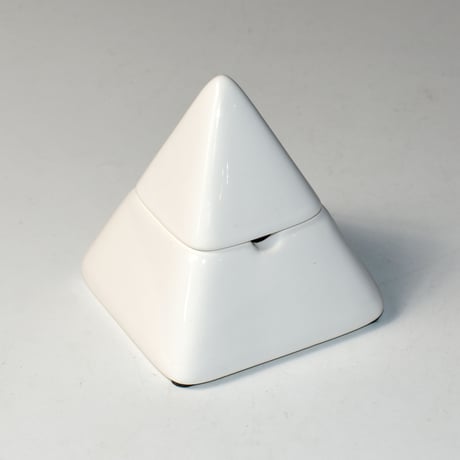 USED CERAMIC ASHTRAY
