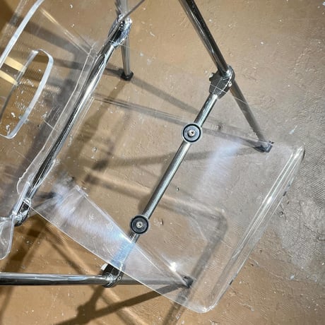 USED "ARBOL" ALUMINUM FLAME ACRYLIC FOLDING CHAIR