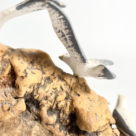 VINTAGE "CARDEE WEST" DRIFT WOOD & SEAGULL STATUE