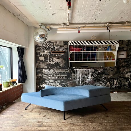 USED DIAMOND SHAPE DESIGN SOFA
