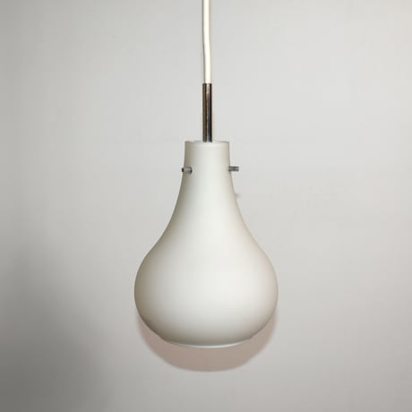 GLASS PENDANT LAMP