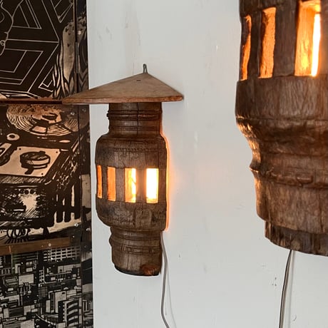 USED WOODEN WALL LAMP
