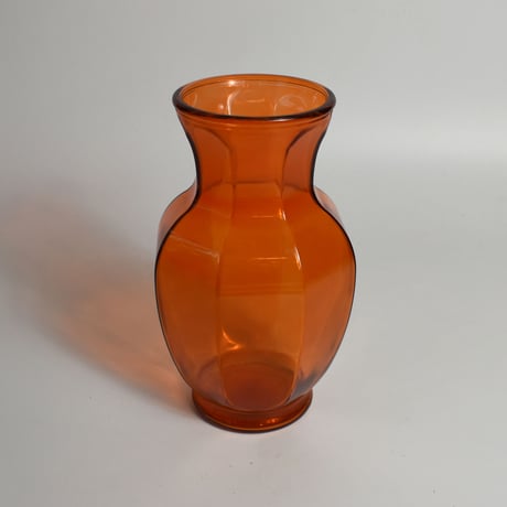 VINTAGE AMBER COLOR GLASS FLOWER VASE