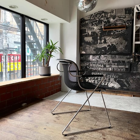 USED "CASTELLI / PENELOPE CHAIR" BY CHARLES POLLOCK