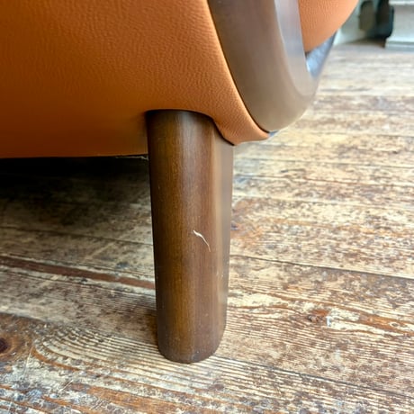 USED WOODEN FRAME VINYL LEATHER 3P SOFA