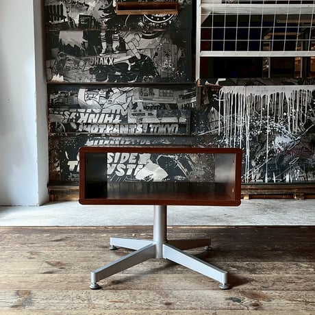 USED STEEL LEG WOODEN TOP BOARD SIDE TABLE