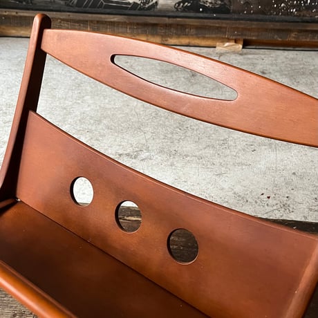 JAPAN VINTAGE “KARIMOKU” WOODEN FOLDING MAGAZINE RACK