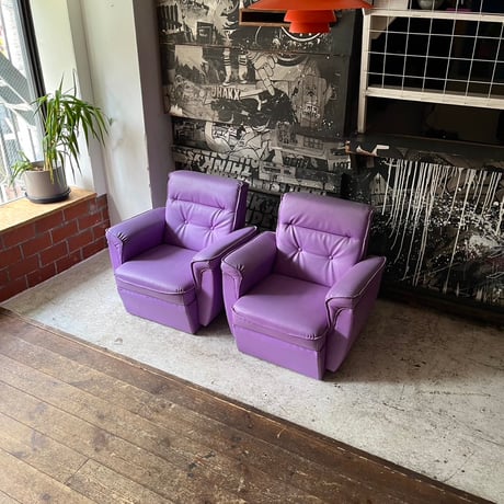 USED VINYL LEATHER 1P SOFA