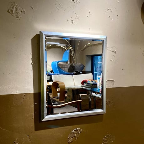 USED WOODEN FLAME WALL MIRROR