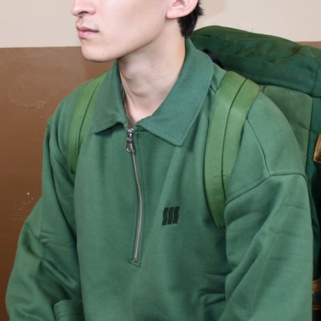 COMFORTABLE REASON "OP Neck Team Sweat"