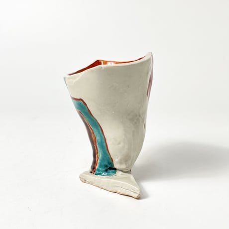 USED HANDMADE CERAMIC FLOWER VASE