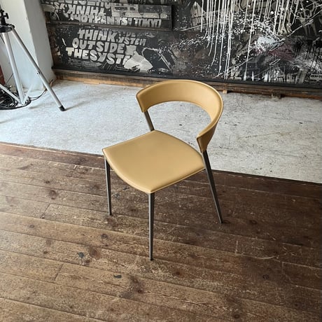 USED “IMOLA” STEEL LEG LEATHER CHAIR