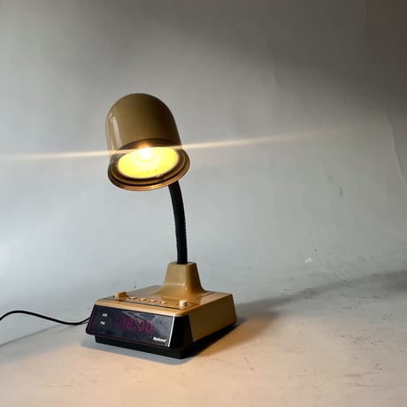 USED "NATIONAL" DIGITAL DESK LAMP