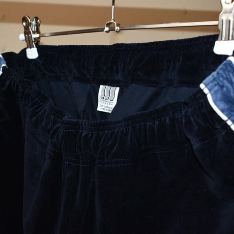COMFORTABLE REASON "Velvet Trousers"