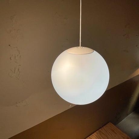 JAPAN USED PLASTICS GLOBE PENDANT LAMP
