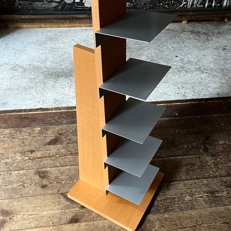 USED WOODEN & METAL MAGAZINE RACK